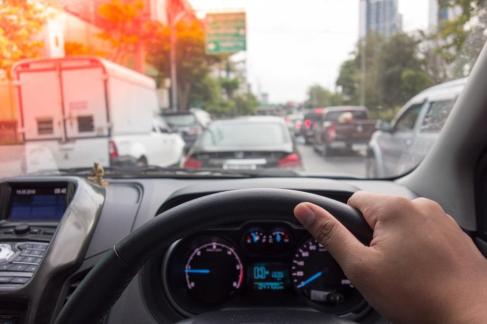 HANGİ ÜLKELERDE TRAFİK SAĞDAN AKAR?