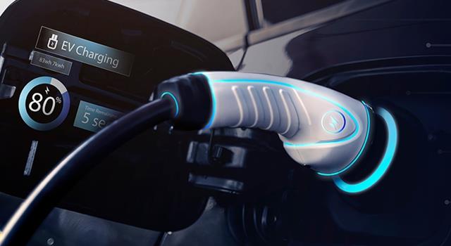 ELEKTRİKLİ ARABALAR